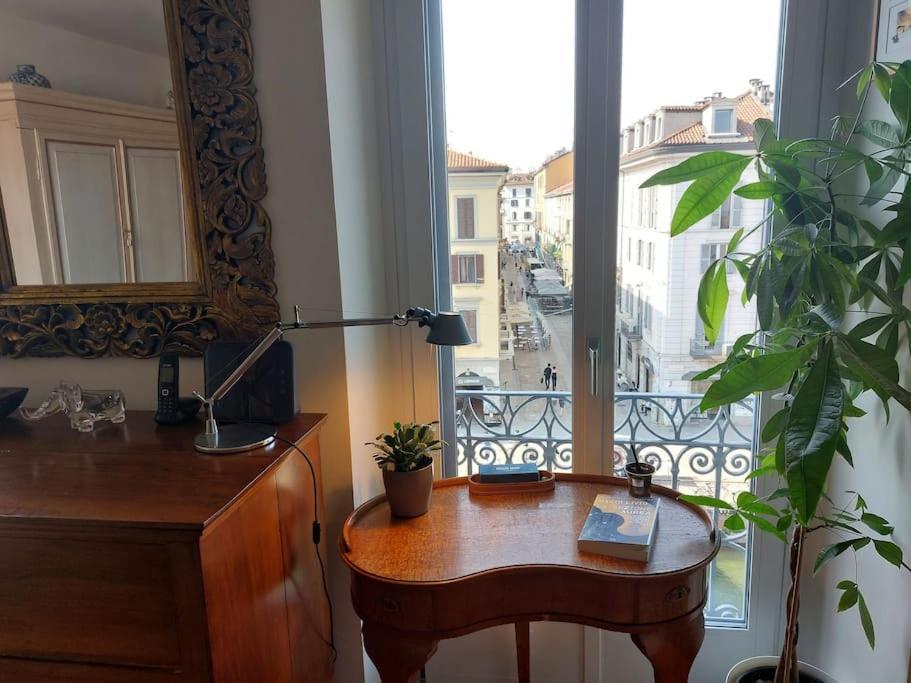 The Painter House On The River Milan